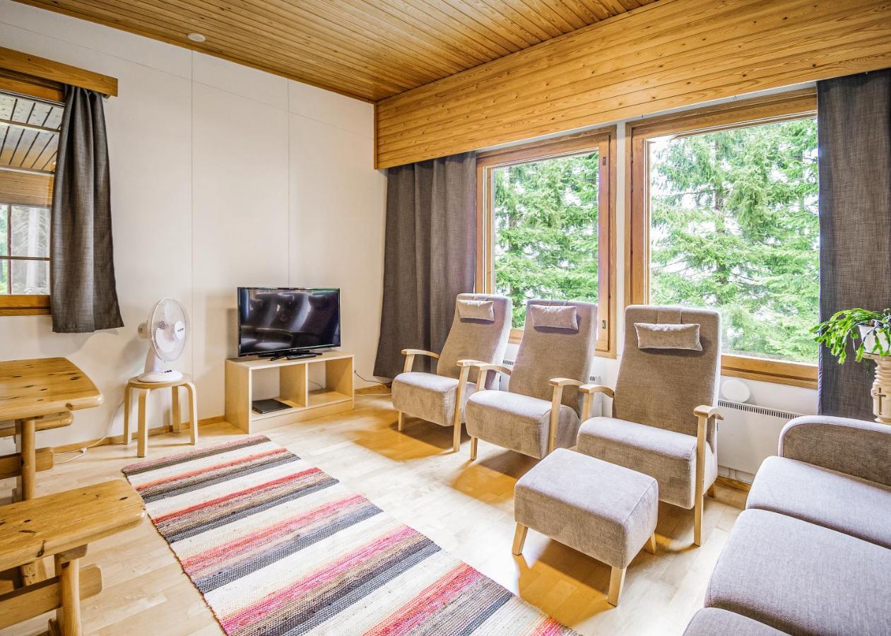 ホテル Honkiniemi Ähtäri エクステリア 写真