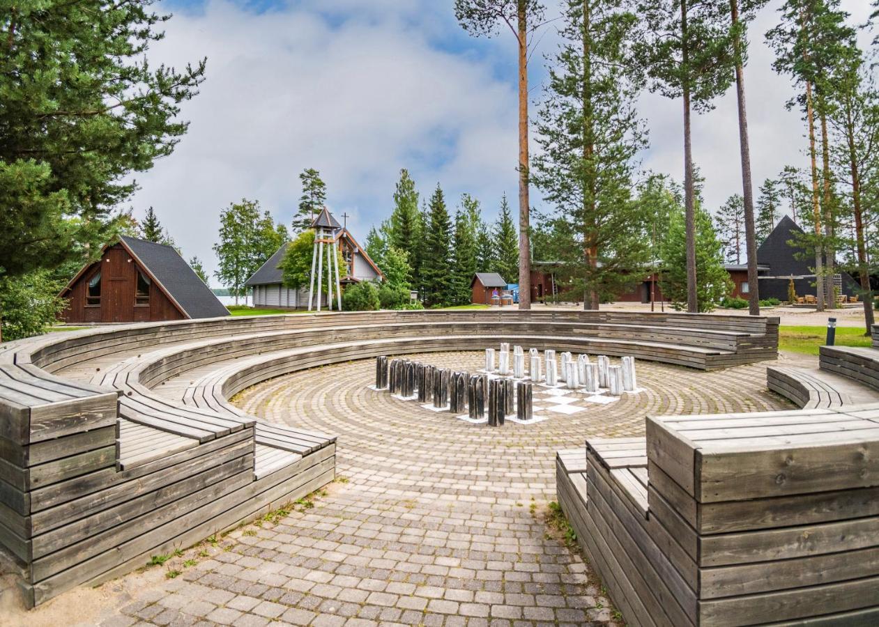 ホテル Honkiniemi Ähtäri エクステリア 写真