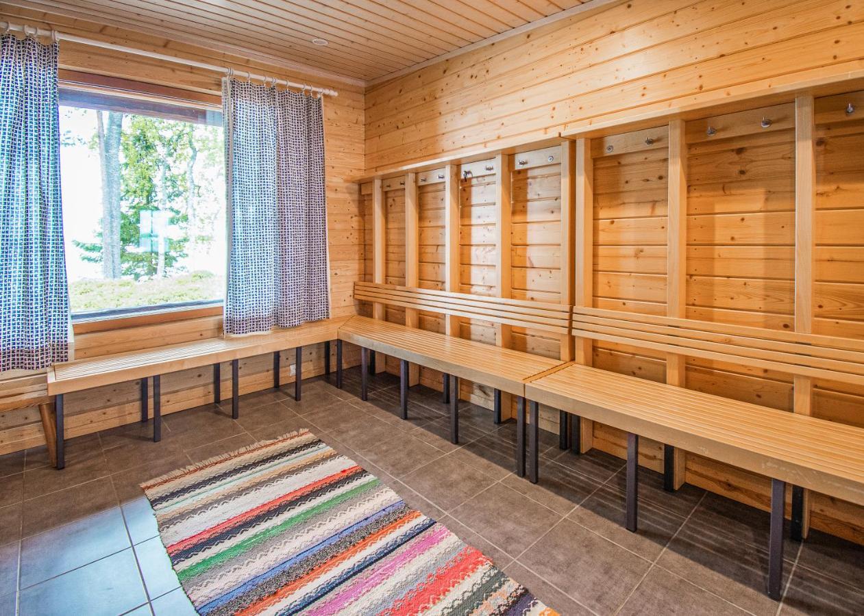 ホテル Honkiniemi Ähtäri エクステリア 写真