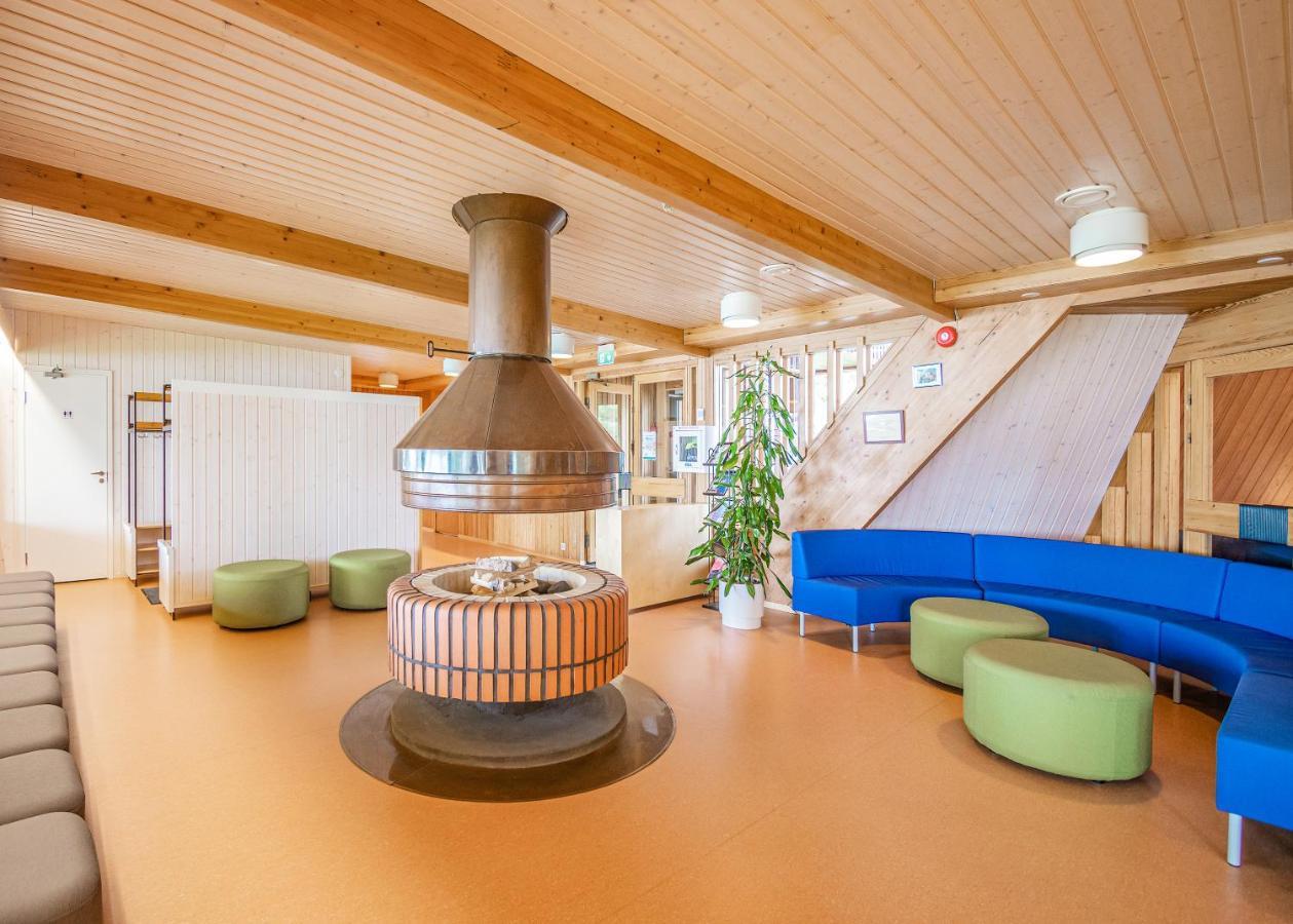 ホテル Honkiniemi Ähtäri エクステリア 写真