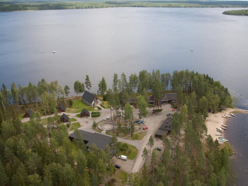 ホテル Honkiniemi Ähtäri エクステリア 写真